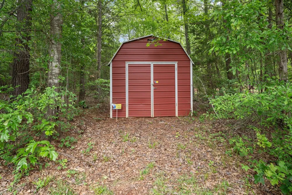 630 County Road 3608 Bullard, TX 75757