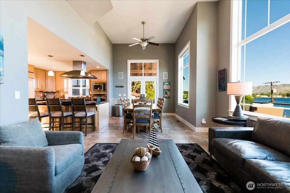 408 Manson Boulevard Manson, WA 98831