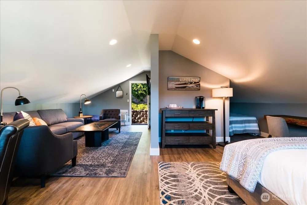 408 Manson Boulevard Manson, WA 98831
