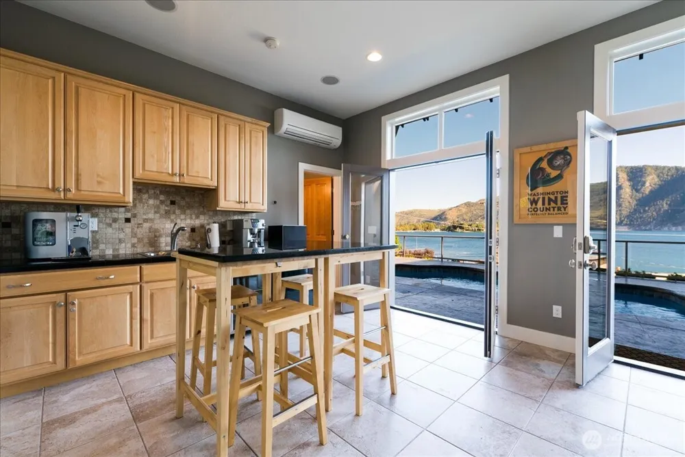 408 Manson Boulevard Manson, WA 98831