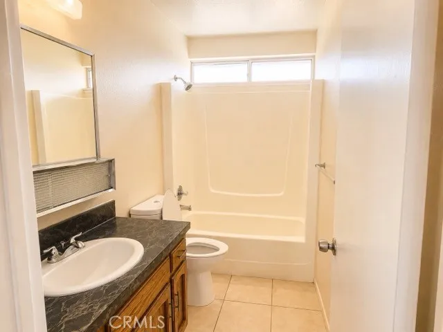 19001 US Highway 18 #7 Apple Valley, CA 92307