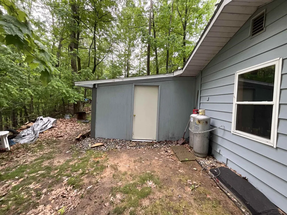4737 Mary E Drive Hill Township, MI 48739