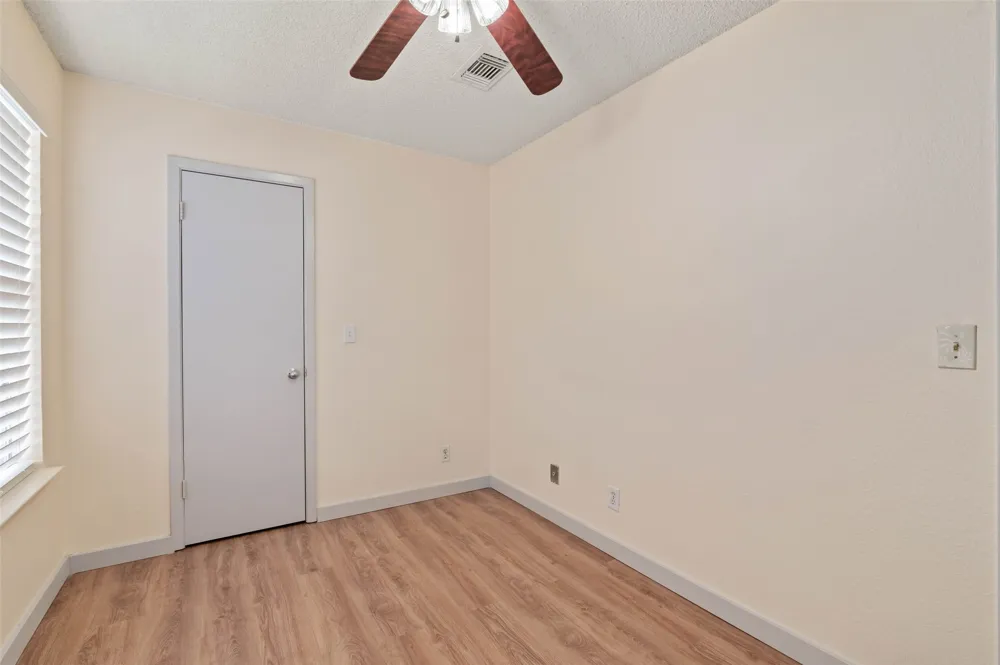 700 W Collins Street Denton, TX 76201
