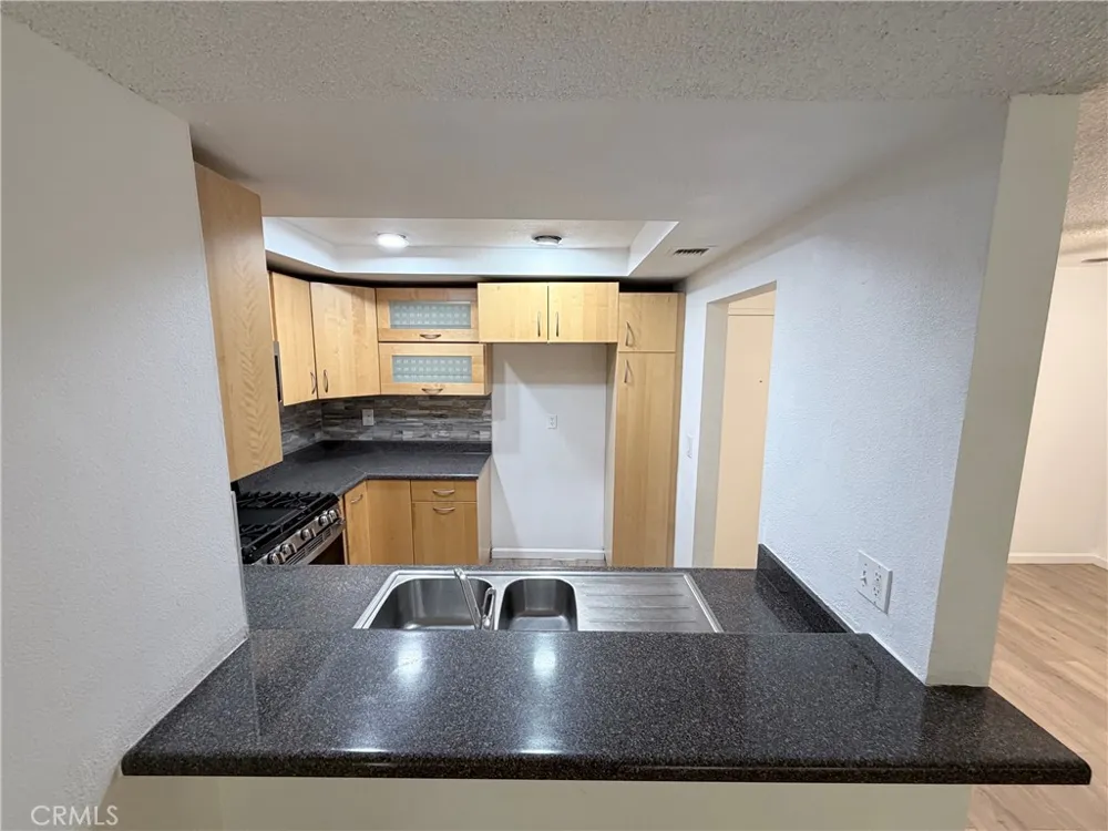 7800 Topanga Canyon Blvd #116 Canoga Park, CA 91304