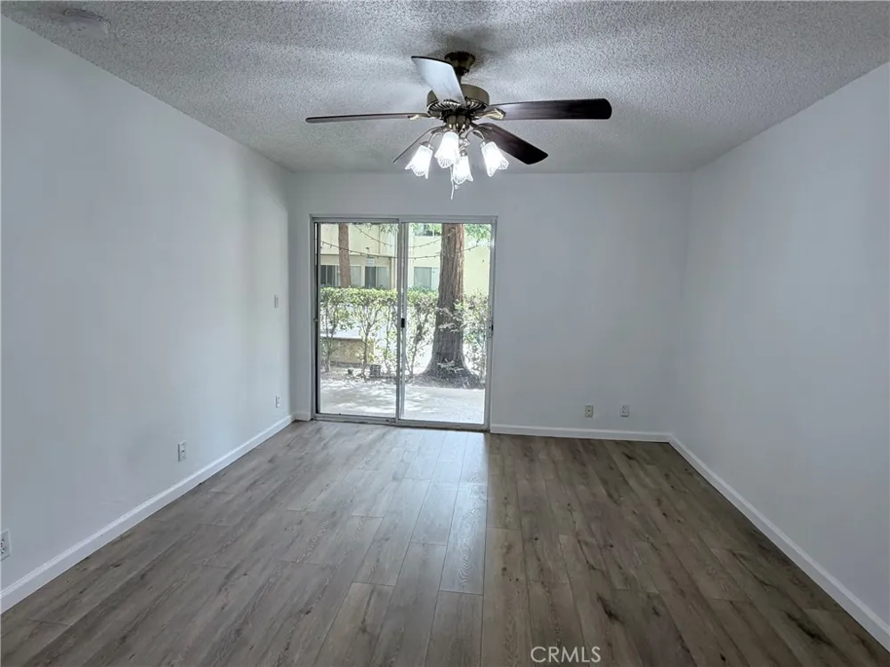 7800 Topanga Canyon Blvd #116 Canoga Park, CA 91304