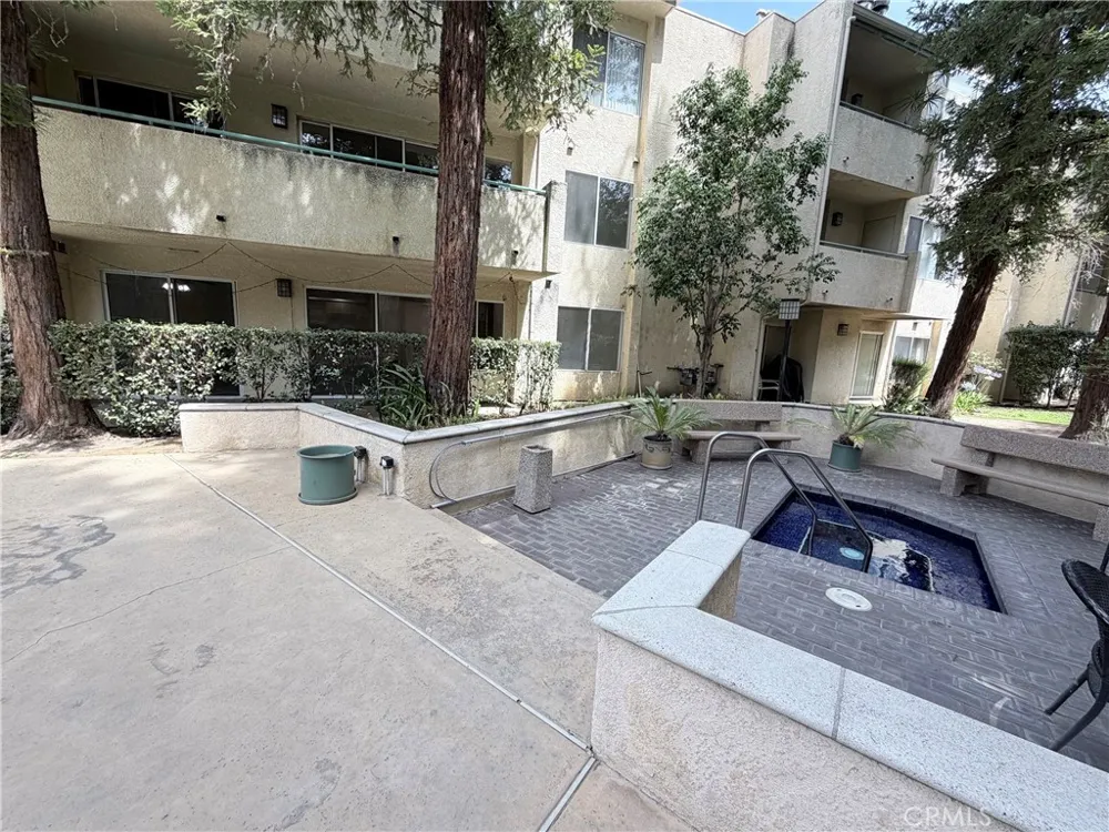 7800 Topanga Canyon Blvd #116 Canoga Park, CA 91304