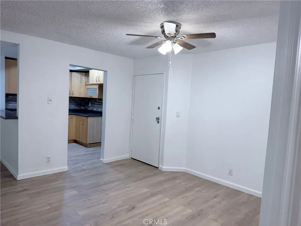 7800 Topanga Canyon Blvd #116 Canoga Park, CA 91304