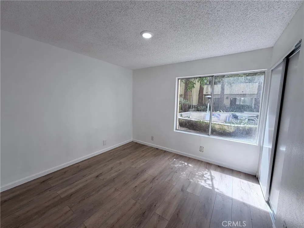 7800 Topanga Canyon Blvd #116 Canoga Park, CA 91304