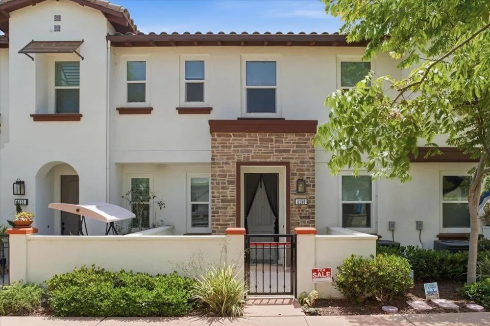 4156 Sitio Cielo Oceanside, CA 92057
