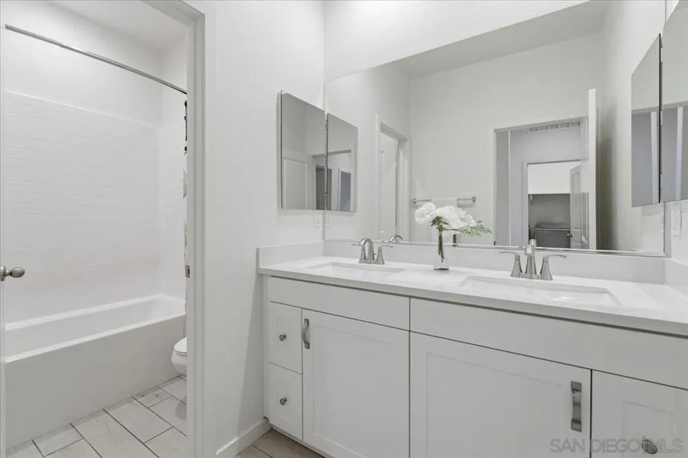 4156 Sitio Cielo Oceanside, CA 92057