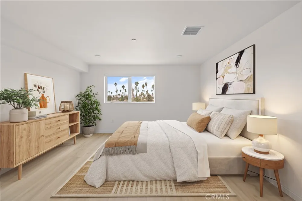 1818 S Norton Avenue #409 Los Angeles, CA 90018