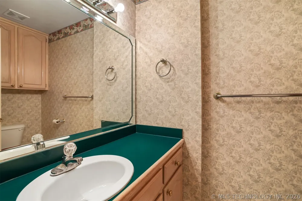 722 Westwood Durant, OK 74701