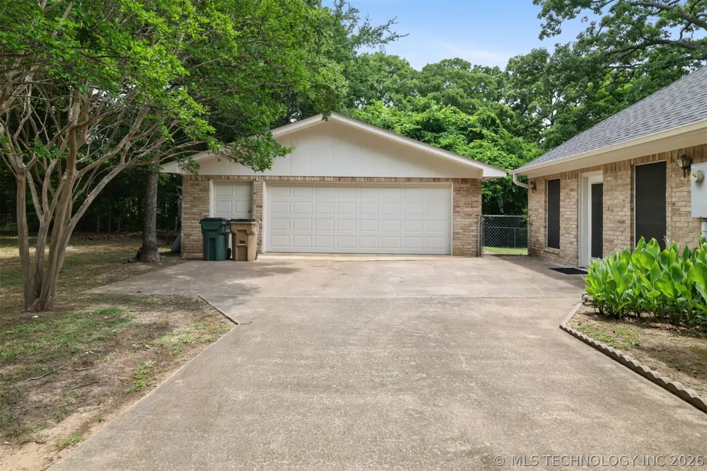 722 Westwood Durant, OK 74701