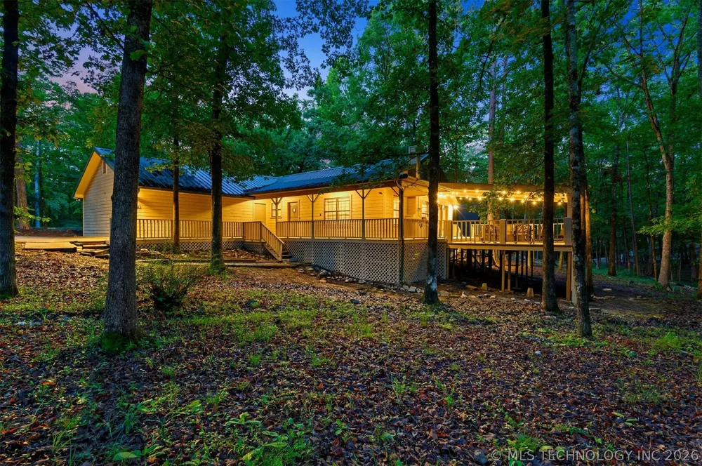 184 Cedar Creek Circle Broken Bow, OK 74728
