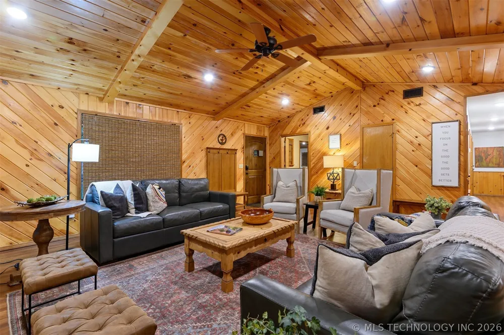 184 Cedar Creek Circle Broken Bow, OK 74728