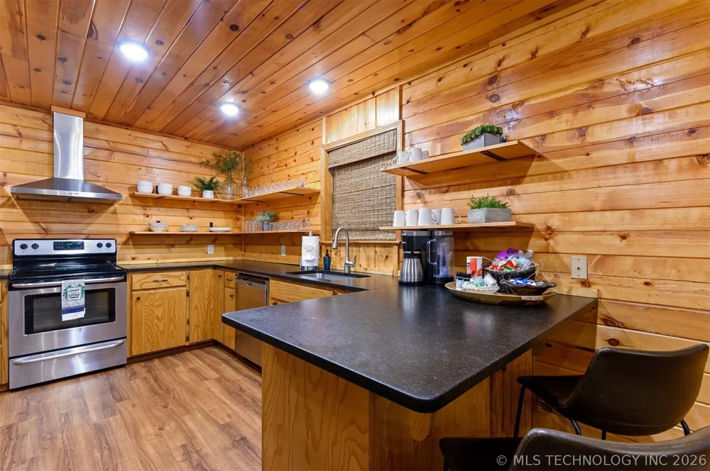184 Cedar Creek Circle Broken Bow, OK 74728