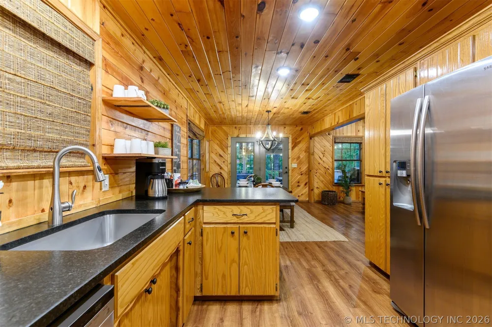 184 Cedar Creek Circle Broken Bow, OK 74728