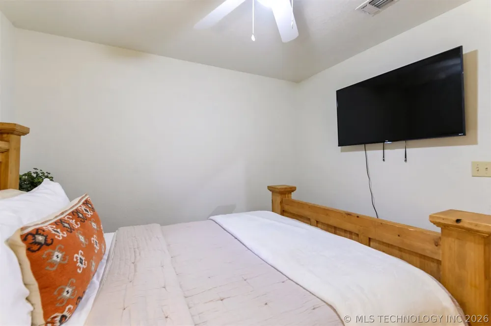184 Cedar Creek Circle Broken Bow, OK 74728