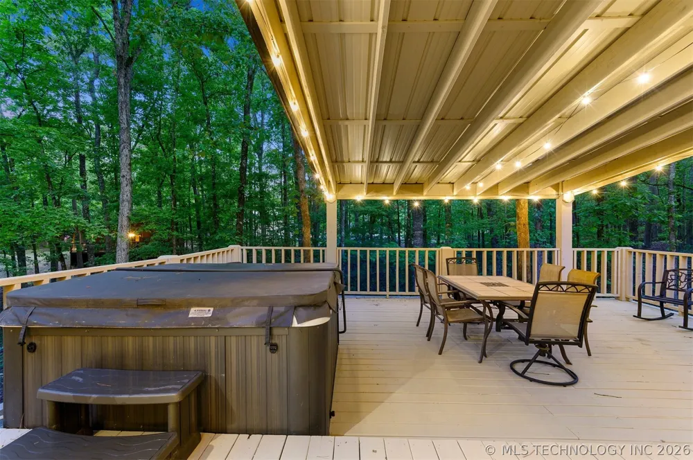 184 Cedar Creek Circle Broken Bow, OK 74728