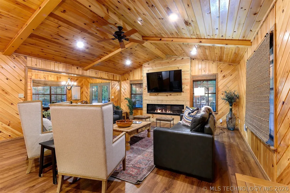 184 Cedar Creek Circle Broken Bow, OK 74728