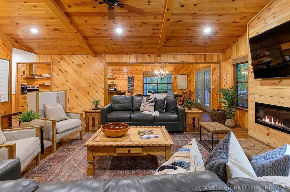 184 Cedar Creek Circle Broken Bow, OK 74728