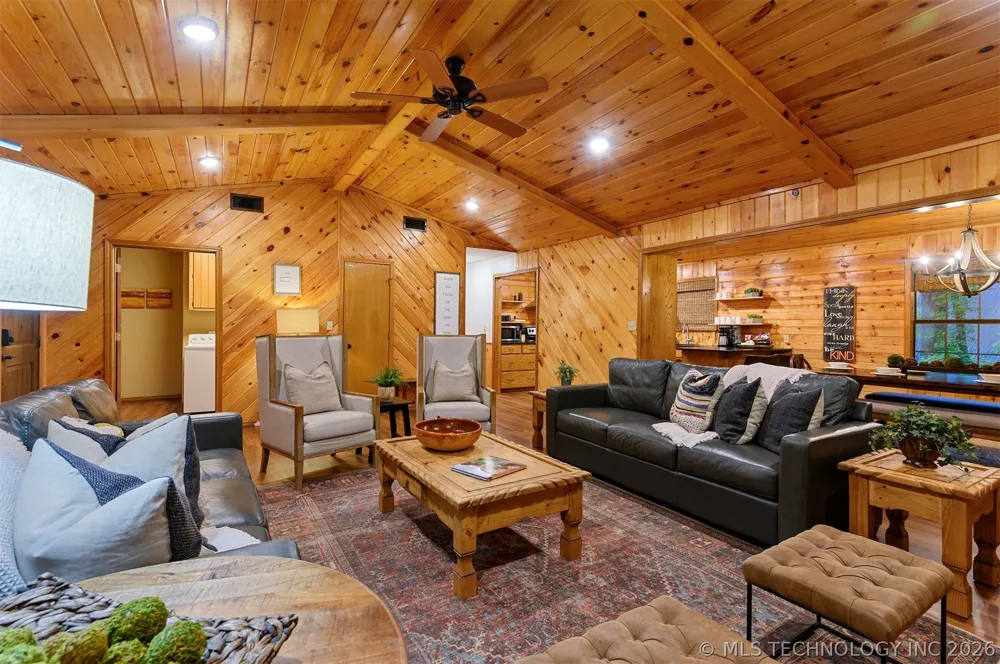 184 Cedar Creek Circle Broken Bow, OK 74728