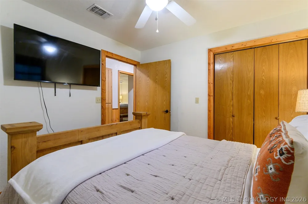 184 Cedar Creek Circle Broken Bow, OK 74728