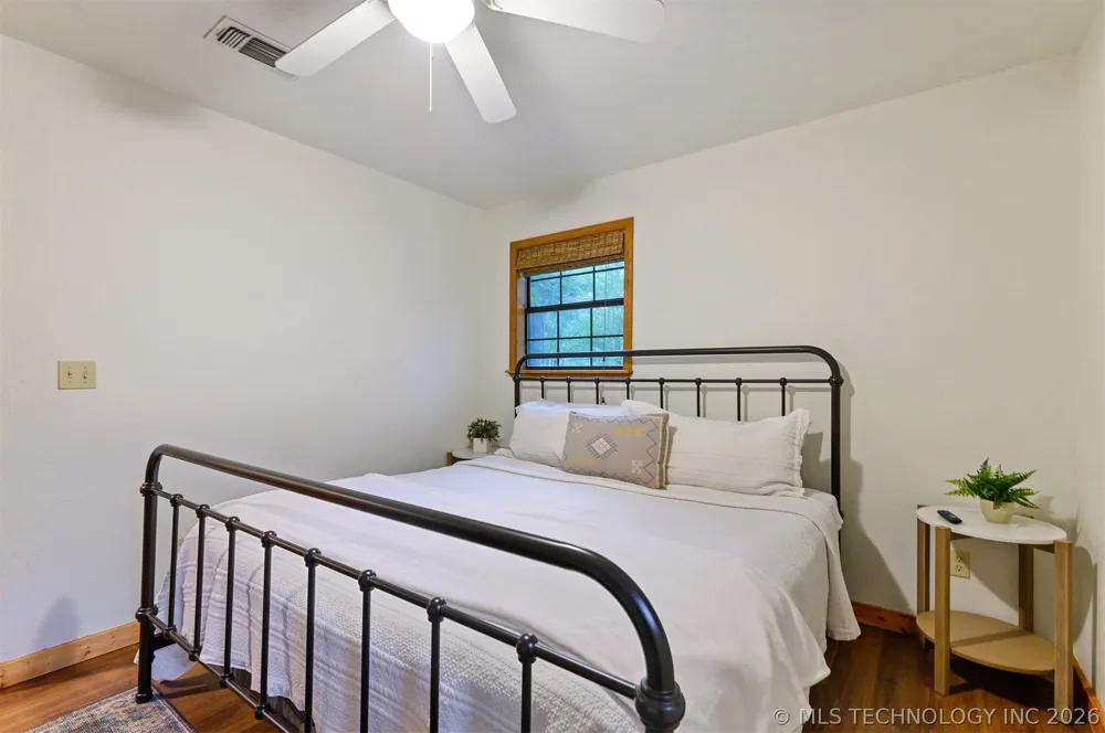 184 Cedar Creek Circle Broken Bow, OK 74728