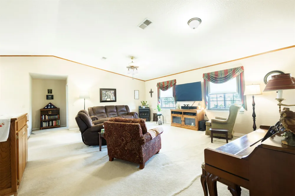 770 Lincoln Healdton, OK 73438