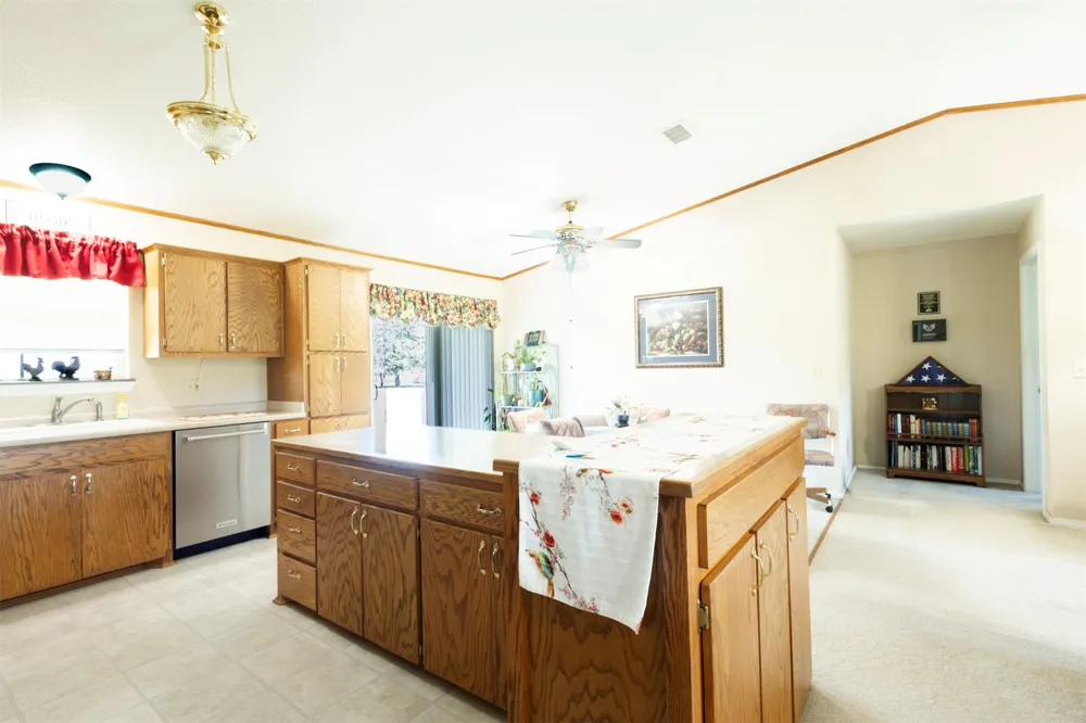 770 Lincoln Healdton, OK 73438