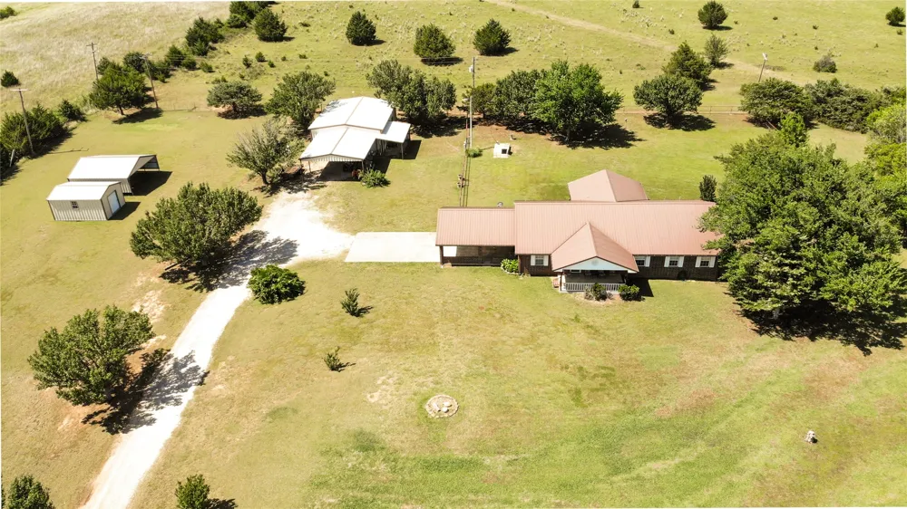 770 Lincoln Healdton, OK 73438
