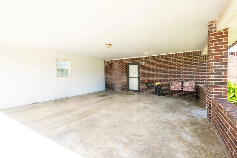770 Lincoln Healdton, OK 73438