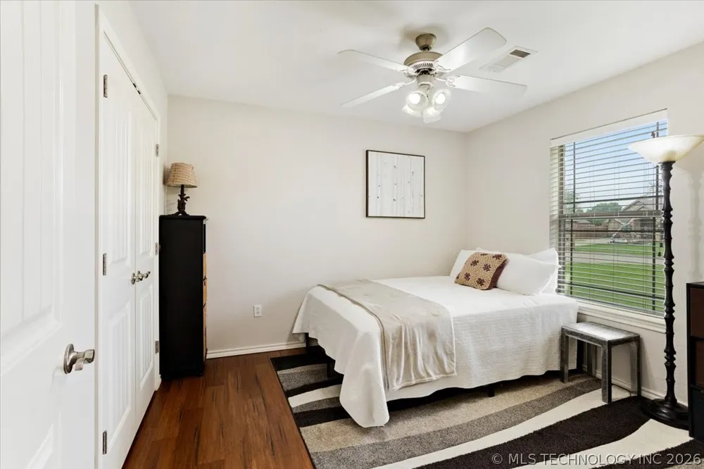 1114 Beretta Durant, OK 74701