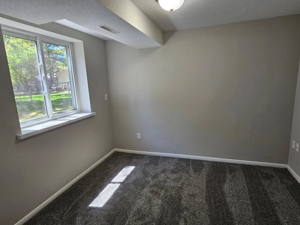 748 82nd Avenue NE Spring Lake Park, MN 55432