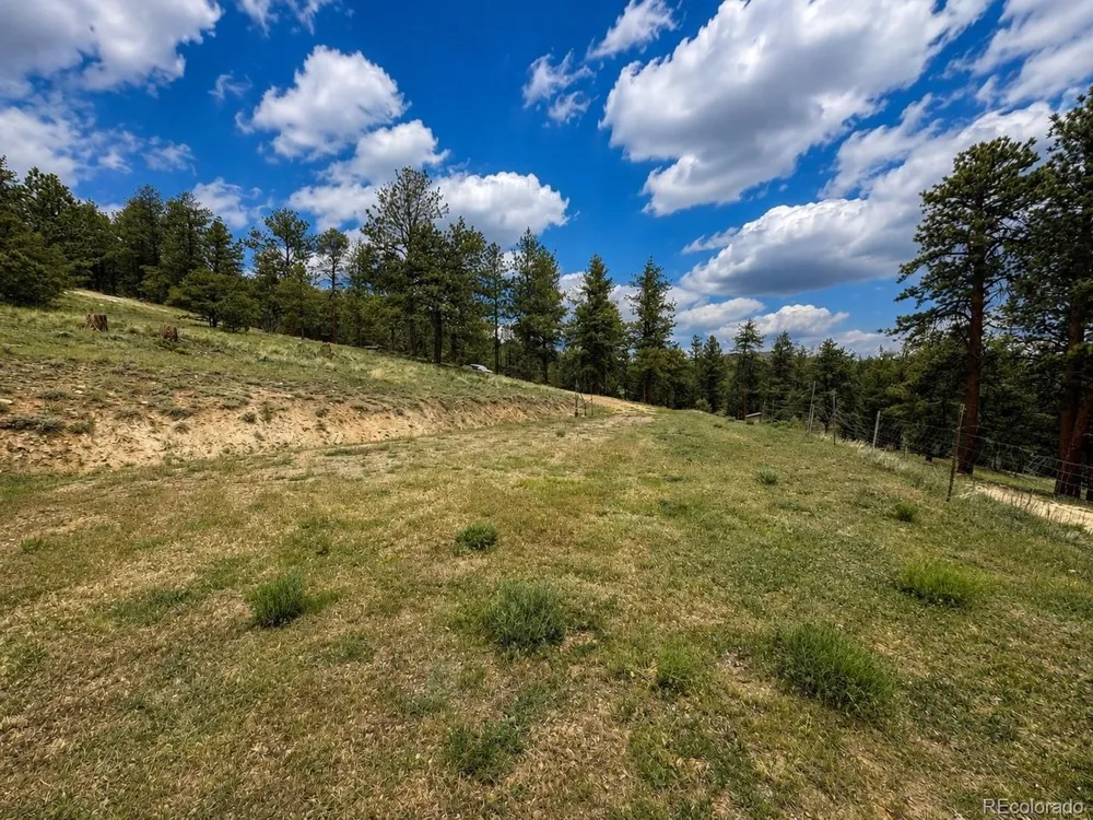 402 Brittany Lane Gardner, CO 81040