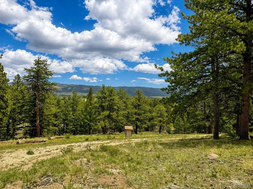 402 Brittany Lane Gardner, CO 81040