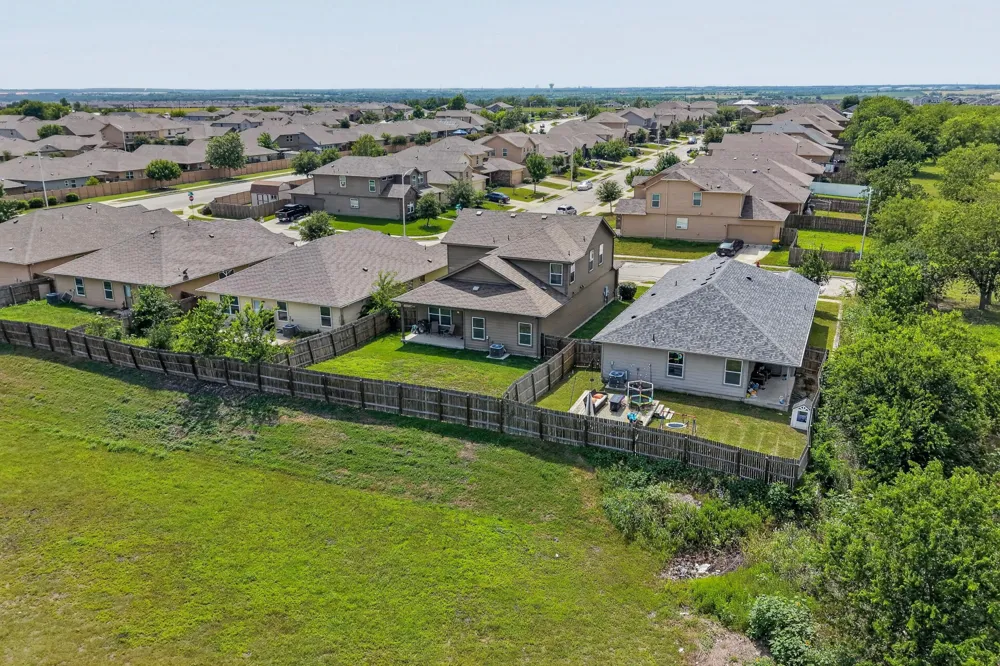 14513 Esker Road Manor, TX 78653