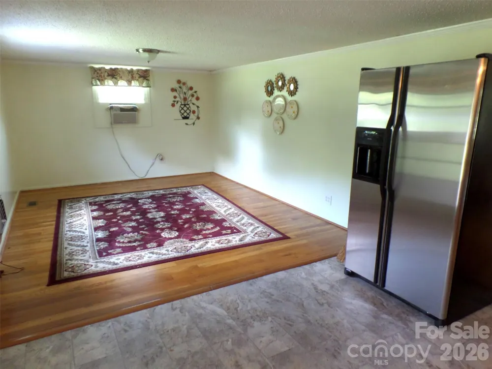 3333 Hunawill Street #2 Claremont, NC 28610