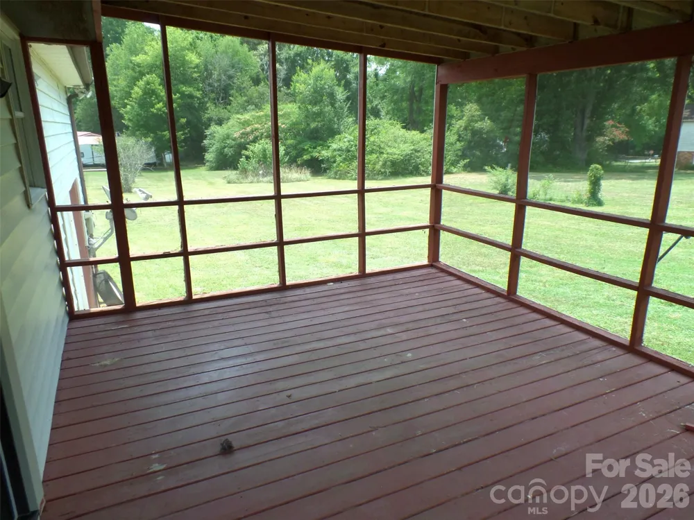 3333 Hunawill Street #2 Claremont, NC 28610