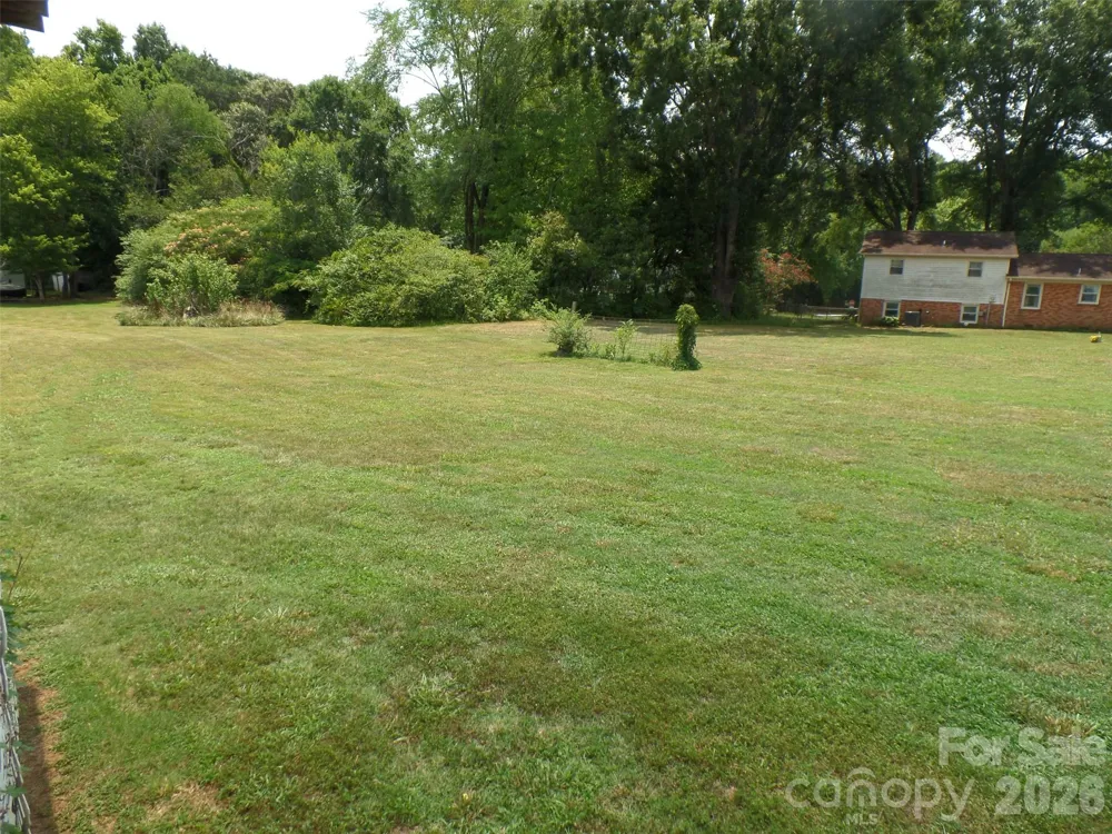 3333 Hunawill Street #2 Claremont, NC 28610