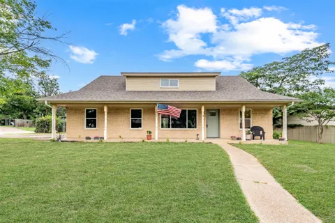 805 Stratford Drive