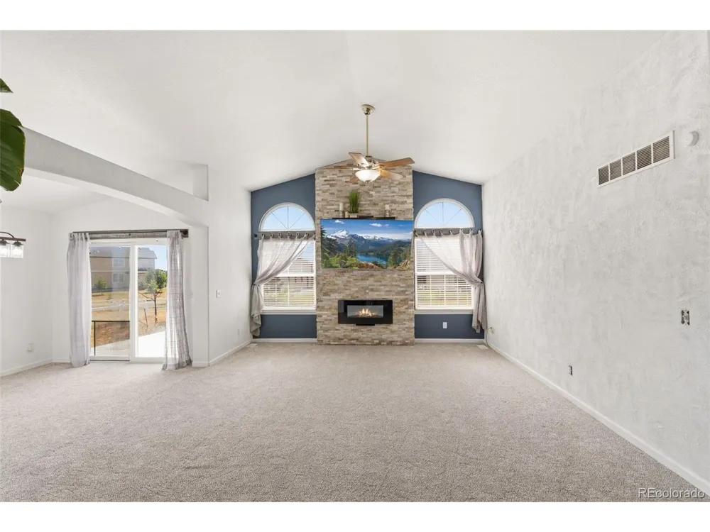 16620 Stroilway Street Hudson, CO 80642