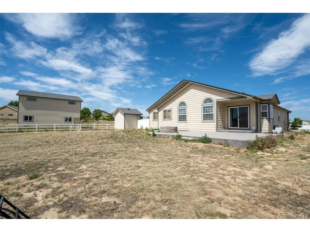 16620 Stroilway Street Hudson, CO 80642