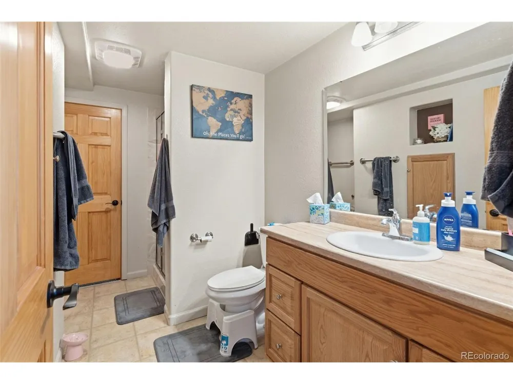 16620 Stroilway Street Hudson, CO 80642
