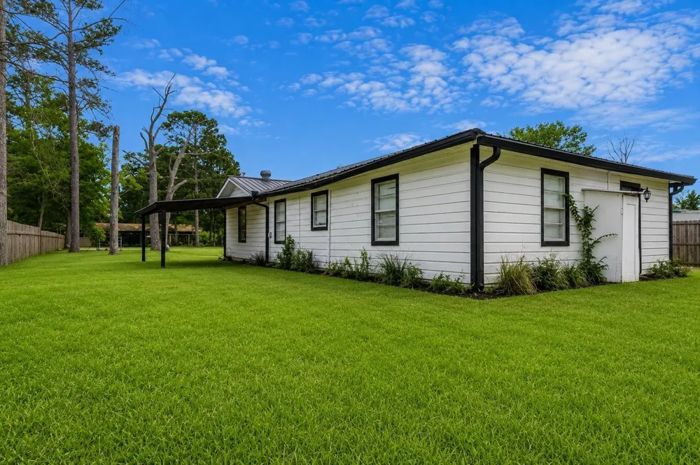 22316 E Martin Drive Porter, TX 77365