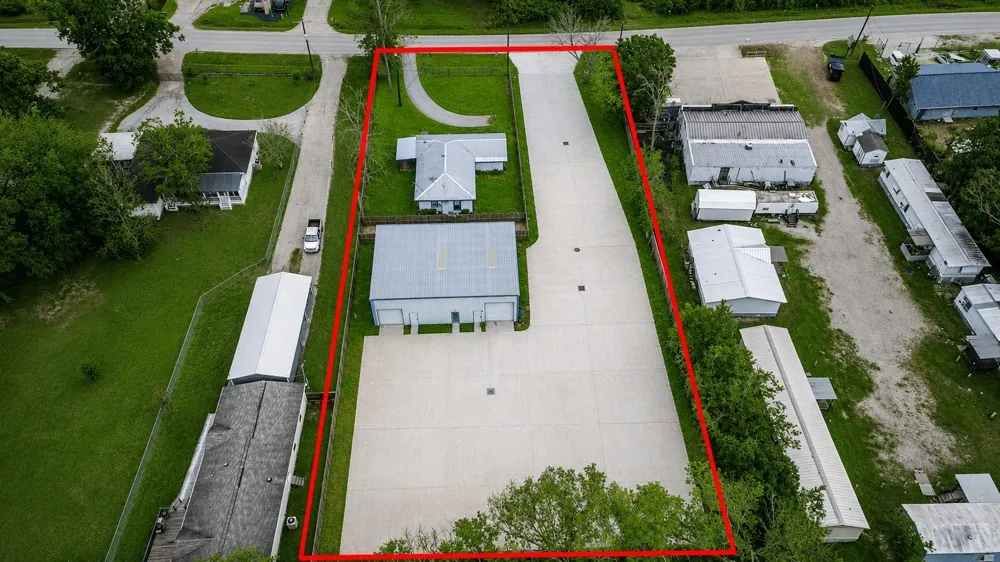 22316 E Martin Drive Porter, TX 77365