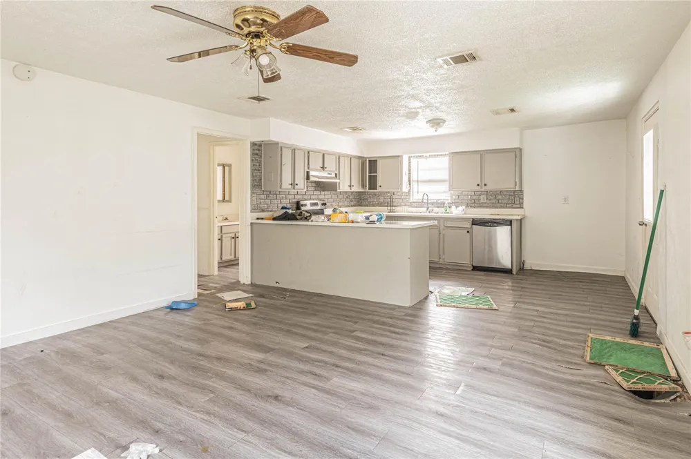 22316 E Martin Drive Porter, TX 77365