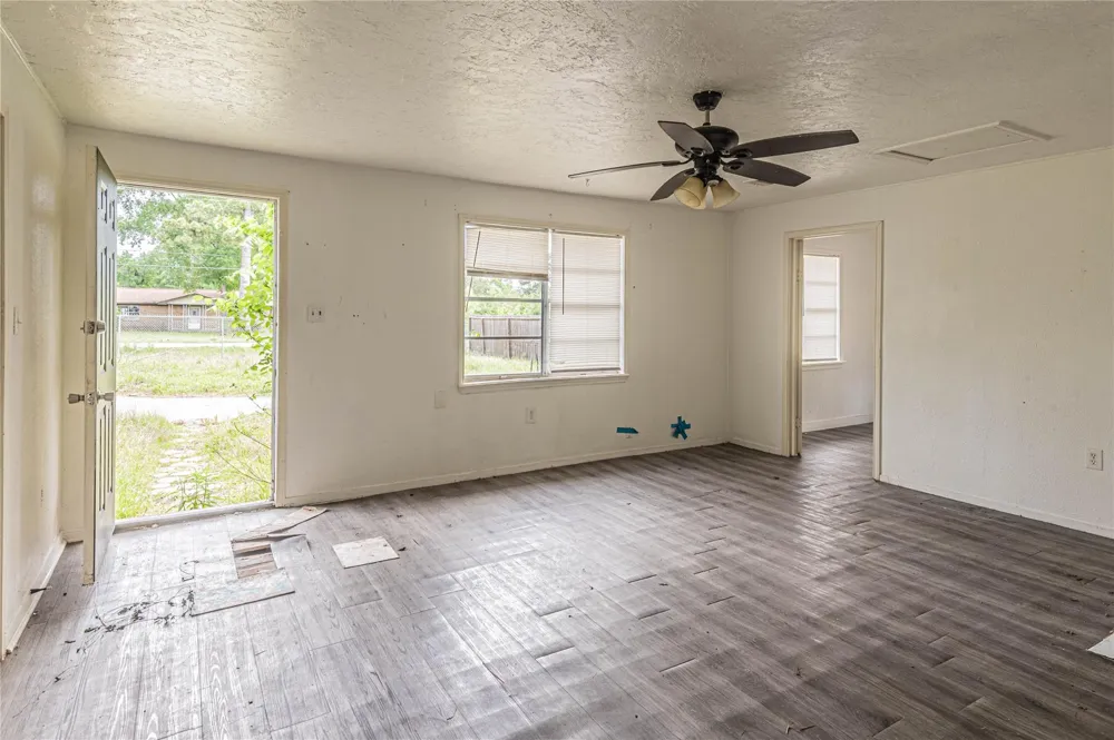 22316 E Martin Drive Porter, TX 77365