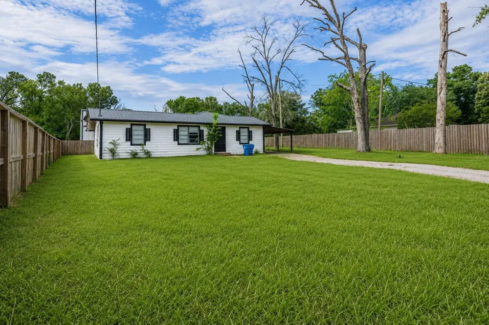 22316 E Martin Drive Porter, TX 77365