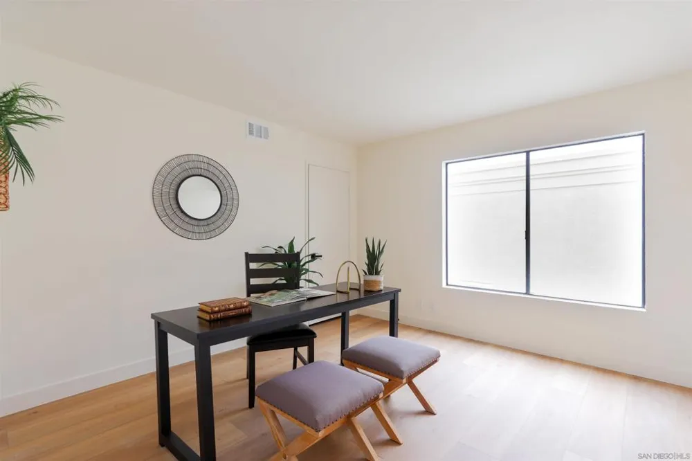 10 Morena #8 Irvine, CA 92612